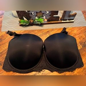 38DDD TORRID CURVE LIGHLY LINED STRAPLESS